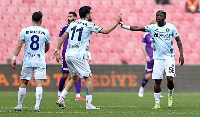 Süper Lig'de küme düşen ilk takım belli oldu!