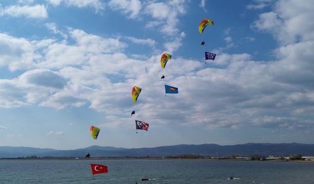 İznik Gölü üzerinde nefes kestiler
