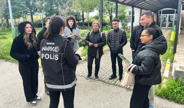 Bursa polisinden gençlere madde uyarısı