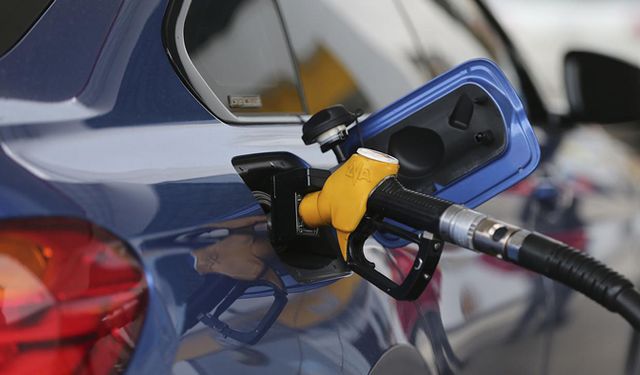 Benzine indirimden sonra, zam!