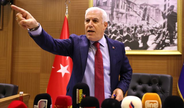 Mustafa Bozbey'den AK Parti meclis üyelerine sert tepki