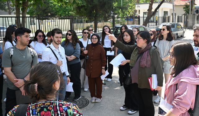 Bursa'ya yaya ve çocuk dostu sokak kazandırılıyor