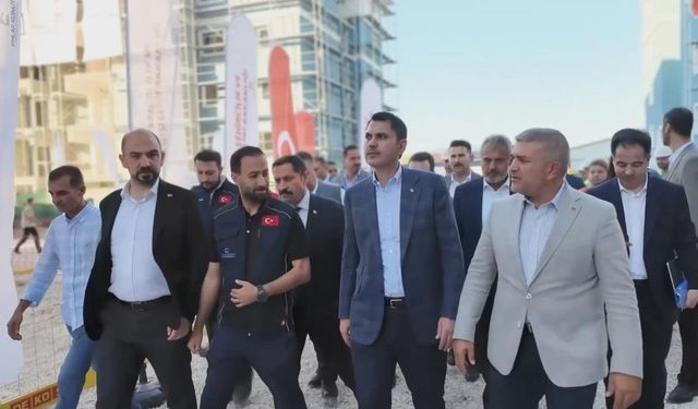 Bakan Kurum'dan ilginç 1 Mayıs kutlaması
