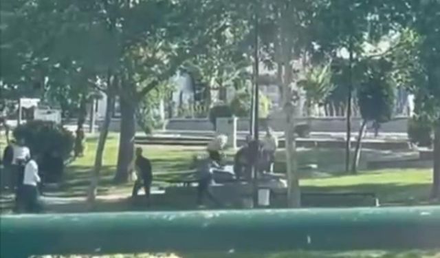 Bursa'da parkta silahlı çatışma!