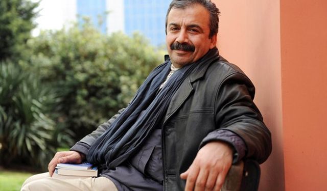 Sırrı Süreyya Önder hayatını kaybetti