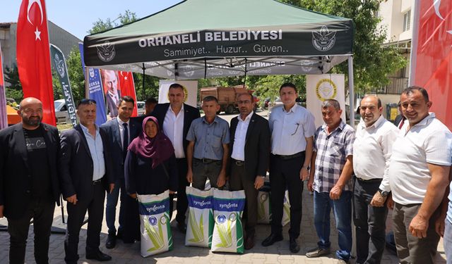 Bursa Büyükşehir'den çiftçiye tohum desteği