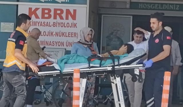 Kurban bıçağı sırtına saplandı