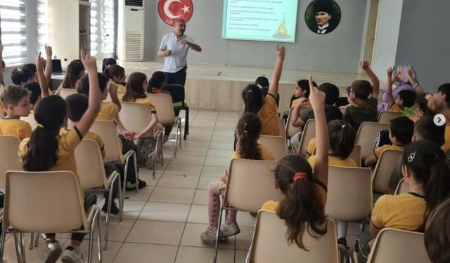 Öğrencilerinin gözü önüne fenalaştı, kurtarılamadı