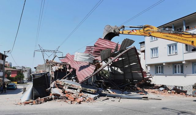 Bursa'da pes dedirten görüntü, yüksek gerilim hattı