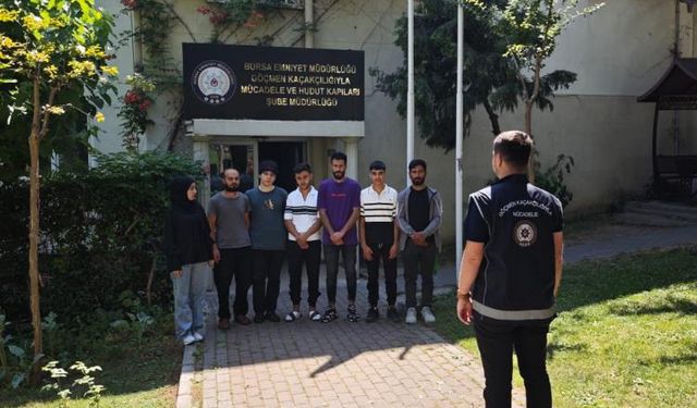 Bursa'ya getirilen  göçmenlere operasyon