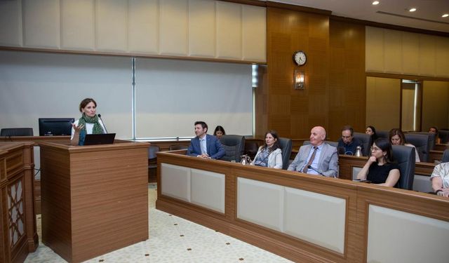 Meclis üyelerine çevre düzeni anlatıldı