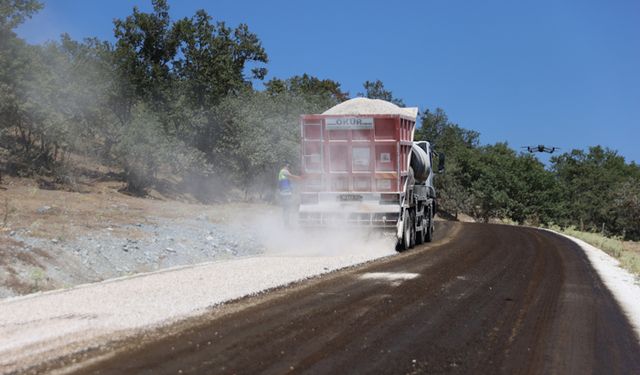 Mustafakemalpaşa’nın kırsal yollarına konfor geliyor