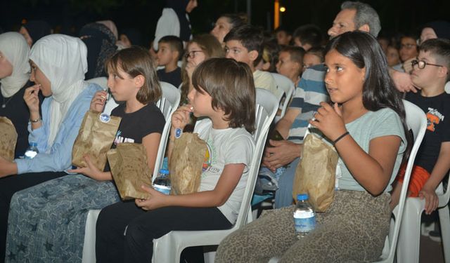 Bursa'da çocuklar geçmişi yolculuk yapıyor