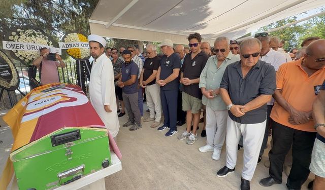 Ümit Aktan'ın cenazesinde Mehmet Ağar ayrıntısı