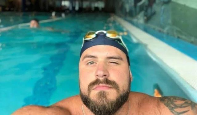 Rus yüzücü boğazda kayboldu