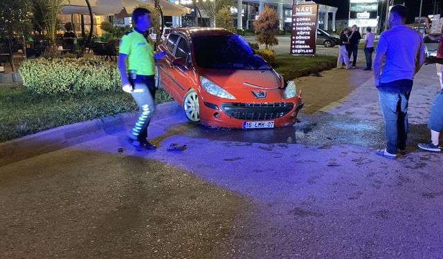 Aşırı hız yaptı, taklalar attı!