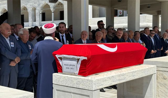 Eski Sağlık Bakanı son yolculuğuna uğurlandı