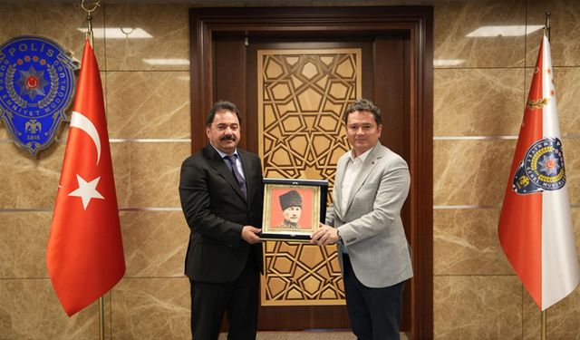 Erkan Aydın, Bursa Emniyet Müdürü Gökçe'yi ziyaret etti