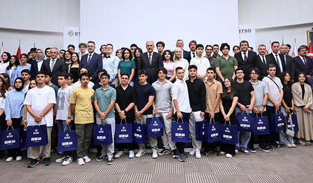 YKS'de başarılı olan öğrencilere BTSO'dan ödül