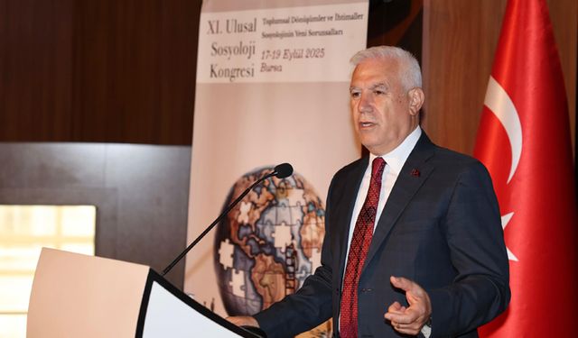 Mustafa Bozbey'den dikkat çeken çıkış