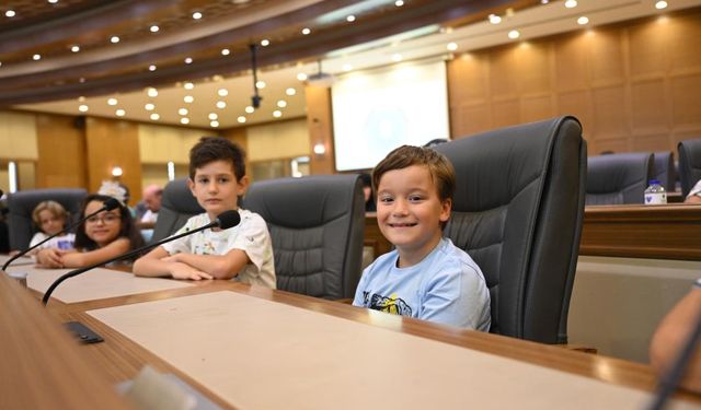 Bursa'da çocuklar  robotik kodlama öğrendi