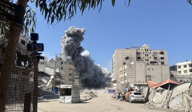 İslam ülkeleri kınama yazarken, İsrail Gazze'ye karadan girdi