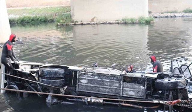 Düğün konvoyunda otobüs dereye uçtu, çok sayıda ölü var!