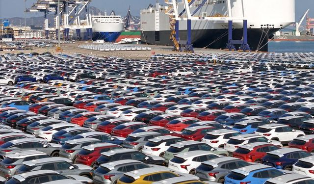 Tekstil çökerken, otomotiv ihracatı yükseliyor