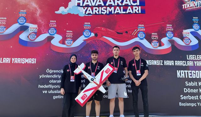 Bursa'daki öğrenciler insansız hava aracı yaptı