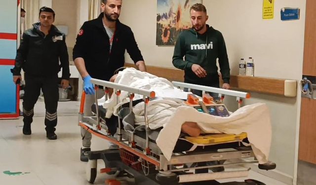 Bursa'da direkten düşen 2 tekniker yaralandı