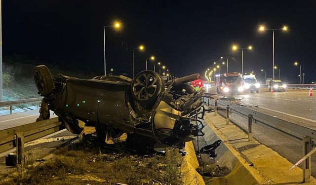 Otoyolda feci kaza, ölü ve yaralılar var
