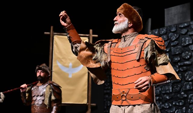 Kurtlar Vadisi'nin oyuncusuna Bursa'da yoğun ilgi