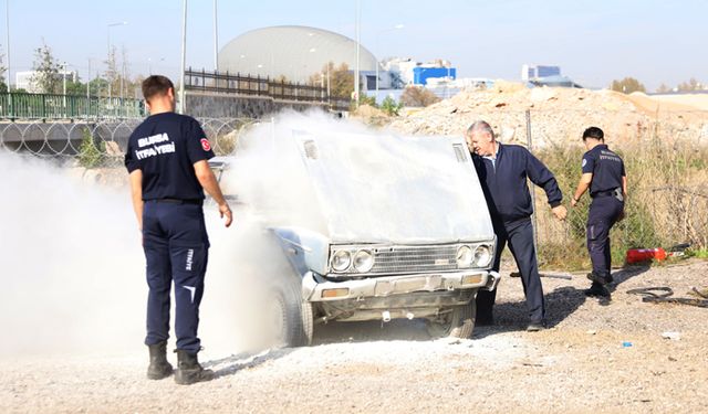 Otobüs şoförlerine uygulamalı yangın eğitimi