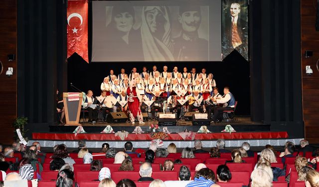 Rumeli ezgileri Atatürk için seslendirildi