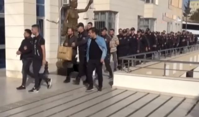 Gümrük memurlarına rüşvet operasyonu