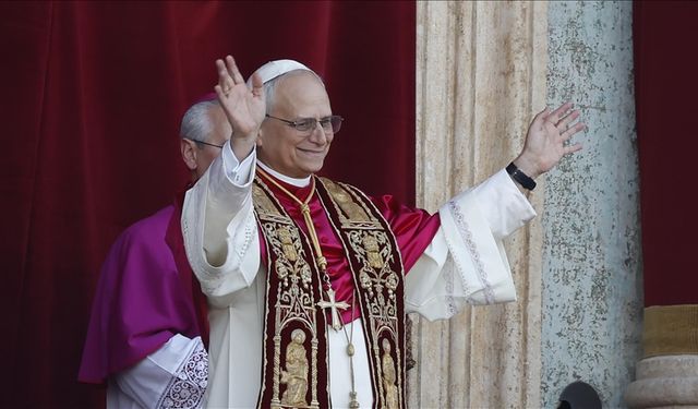 Bursa’da Papa için seferber oldular!
