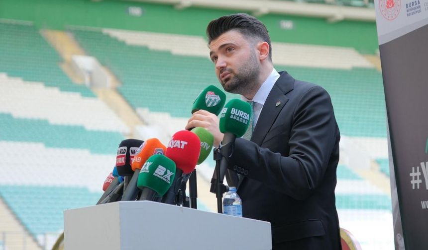 Bursaspor Başkanı Çelik'ten İYİ Parti'ye forma cevabı