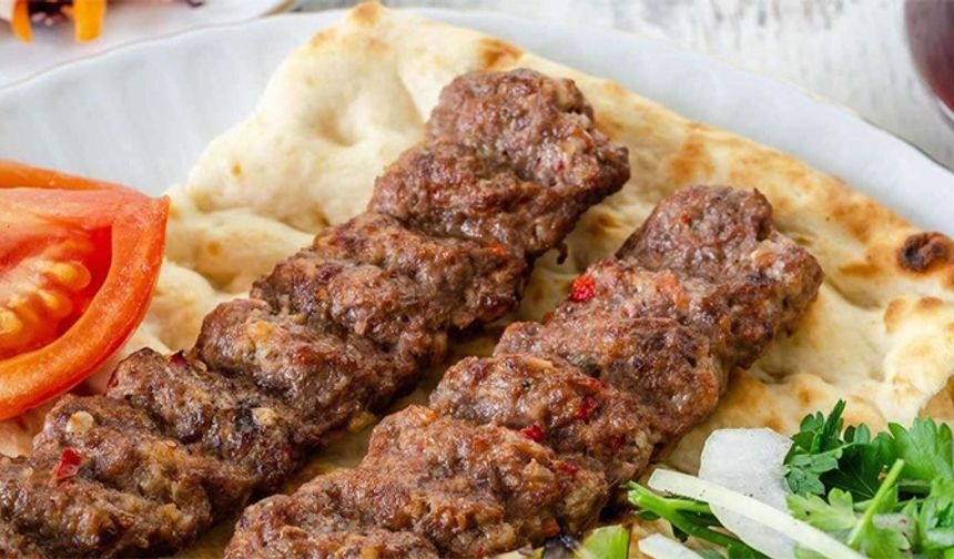 Sahtekarlar bitmiyor: Kebapta kanatlı et, sucukta sakatat