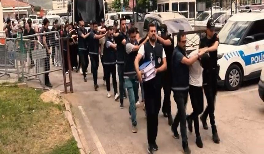 Kadın ticareti yapan şebekeye operasyon