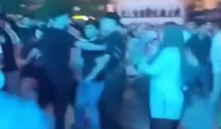 Bursa'daki kültür konserinde kavga çıktı!