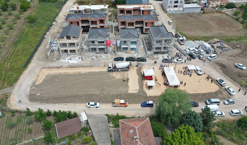 Osmangazi Belediyesi'nden Aksungar'a spor tesisi