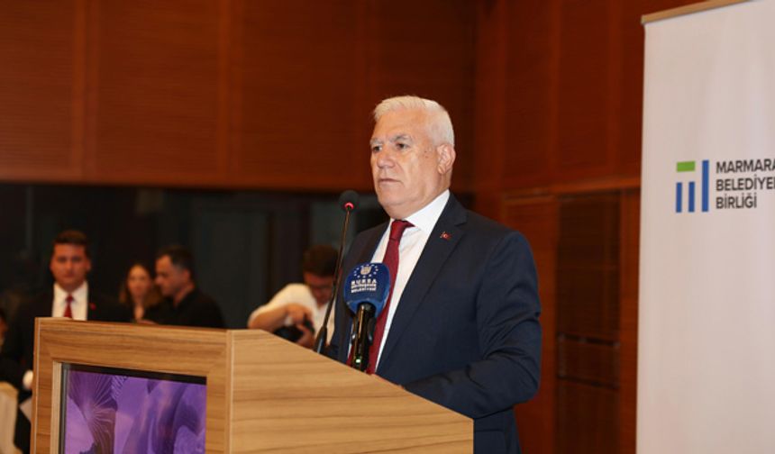 Mustafa Bozbey: Marmara Denizi'ne sahip çıkmak zorundayız