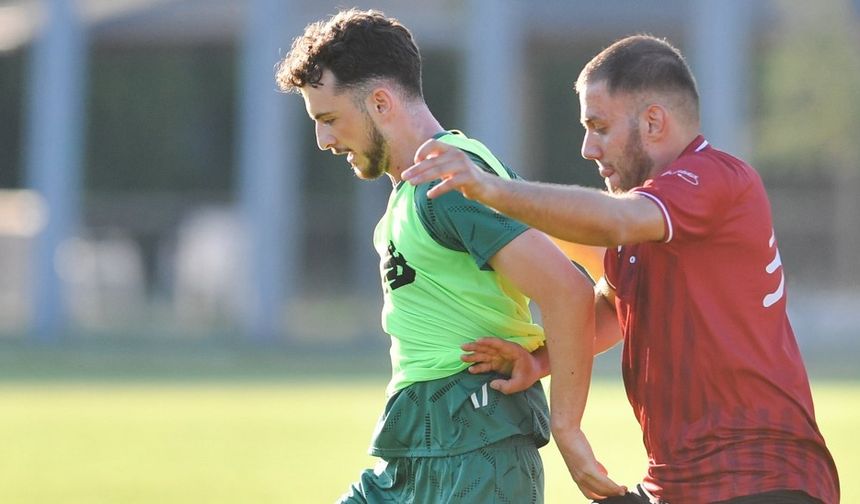 Bursaspor ter attı, Üsküp'e gol oldu yağdı
