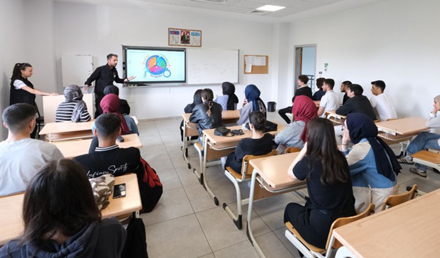 Bursa Büyükşehir'den gençlere ücretsiz kurs