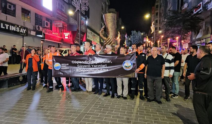 Asrın felaketinde yaşamını yitirenler anıldı