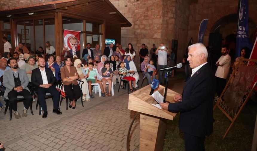 Mustafa Bozbey: Karagöz,  bizim kültürel sembolümüzdür