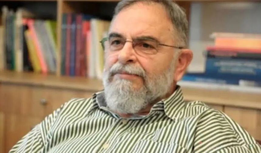 Tarihçi Mete Tunçay hayatını kaybetti