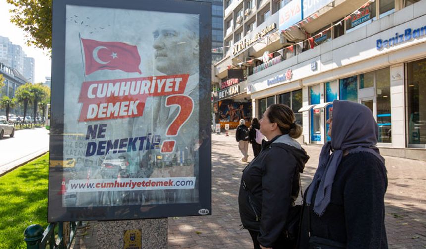 Cumhuriyet atmosferi Bursa'yı sardı