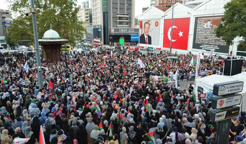 'Hamas'ı savunmak insanlık görevidir'