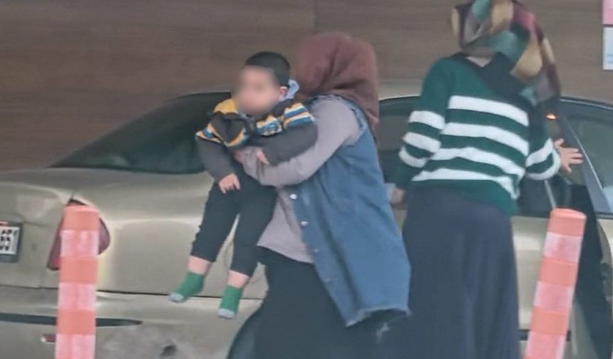 Annenin dikkatsizliği, deterjan içti!